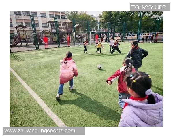 用足球照相捕捉运动之美展现激情与活力的独特视角